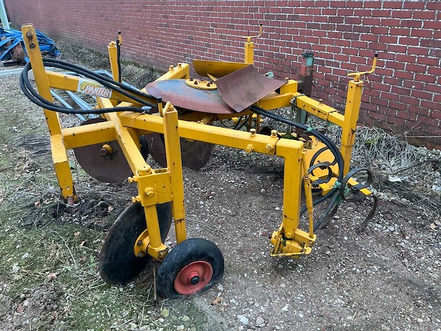 Kurstjens panter asperge ploeg - afbeelding 1 van  12