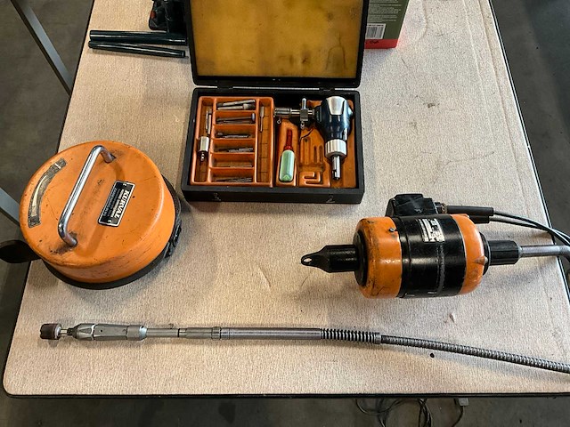 Kurval 15000 stift slijpmachine - afbeelding 1 van  6