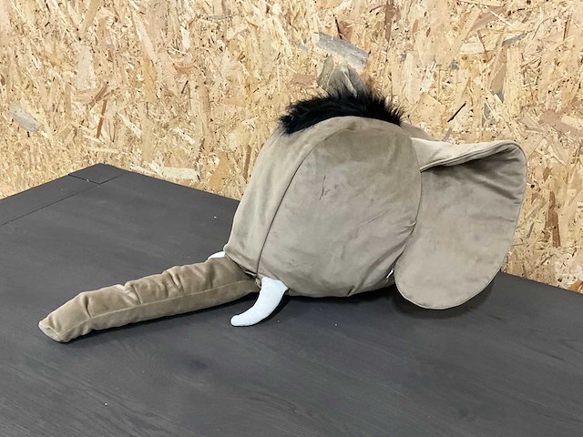 Kussen olifant - afbeelding 2 van  4