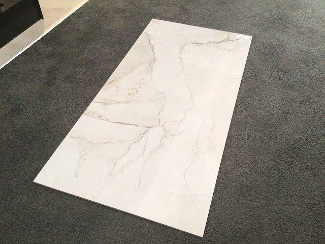 Kutahya adel white gepolijst vloertegel 60x120 cm 120,96 m² - afbeelding 3 van  5