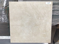Kutahya pulpis ivory gepolijst vloertegel 60x60 cm 108 m² - afbeelding 1 van  7