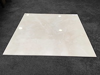 Kutahya royal pulpis bone gepolijst vloertegel 80x80 cm 53,76 m² - afbeelding 5 van  6