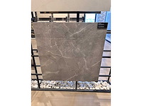 Kutahya royal pulpis grijs gepolijst vloertegel 80x80 cm 61,44 m² - afbeelding 2 van  2