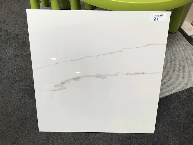 Kutahya statuario gepolijst 60x60 cm tegel 54 m² - afbeelding 1 van  4