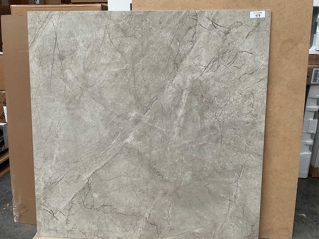 Kutahya storm grej gepolijst vloertegel 120x120 cm 57,6 m² - afbeelding 3 van  3