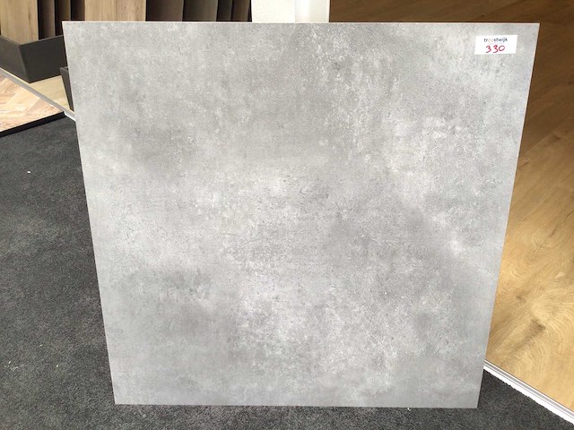Kutahya vista grijs mat vloertegel 80x80 cm 48 m² - afbeelding 1 van  5