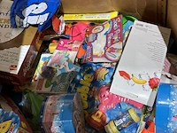 Kuubsdoos met speelgoed - afbeelding 11 van  11