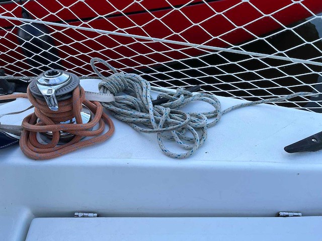 Kuydo / cnso - 820 - kajuit-zeilboot 28 ft - afbeelding 4 van  37