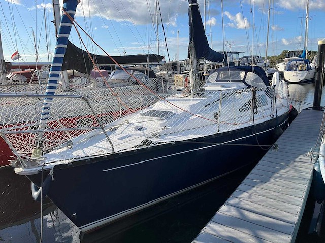 Kuydo / cnso - 820 - kajuit-zeilboot 28 ft - afbeelding 1 van  37