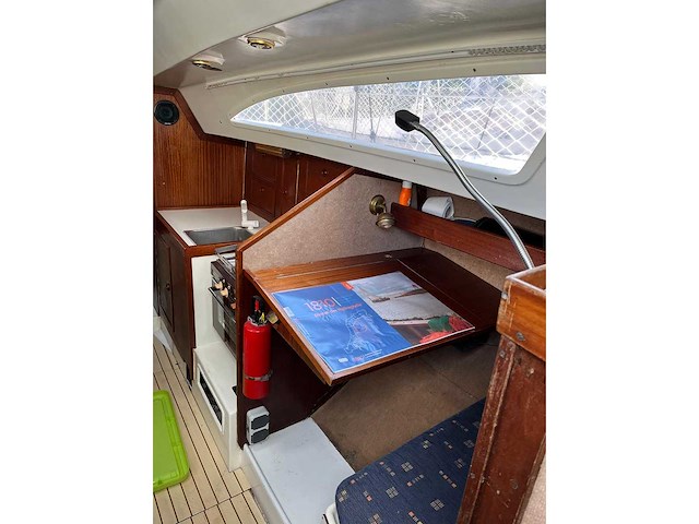 Kuydo / cnso - 820 - kajuit-zeilboot 28 ft - afbeelding 13 van  37