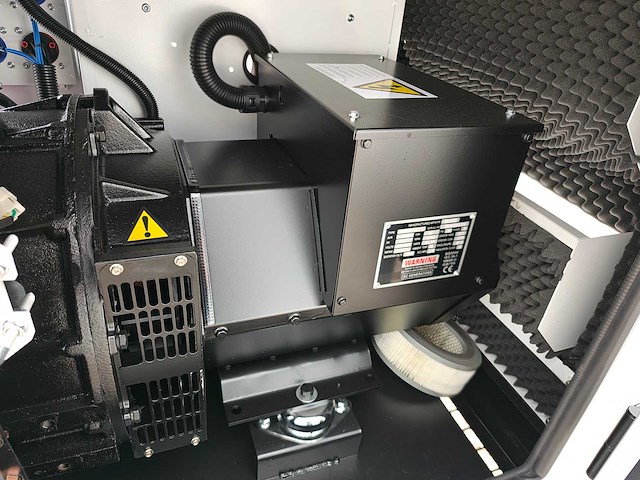 Kv power 30kva - 2026 - ricardo gfs-24 - noodstroomaggregaat - afbeelding 9 van  19