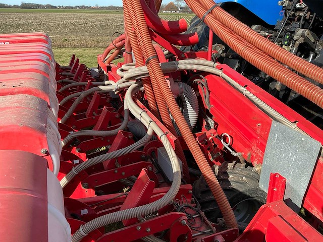 Kverneland - 2011 - optima hd e-drive acpnpxx - zaaimachine - afbeelding 19 van  45