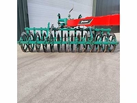 Kverneland 2500b ploeg met vorenpakker - afbeelding 6 van  9