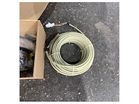 Kvh 01-0283-15 tracphone v7-ip mini vsat broadband system - afbeelding 6 van  7