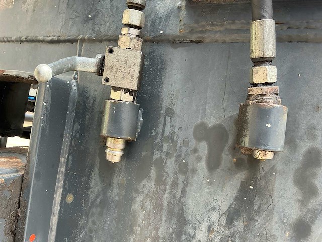Kvh constructie 18tl carrier haakarm systeem - afbeelding 28 van  44