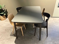Kvik - eetkamertafel 150x90 cm met 4 stoelen - afbeelding 2 van  7