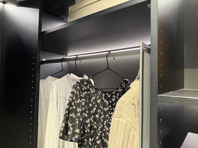 Kvik - inloopkast 167x218x233 cm - afbeelding 9 van  11