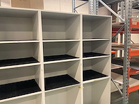 Kvik - kastenwand 300x56x208 cm - afbeelding 3 van  5