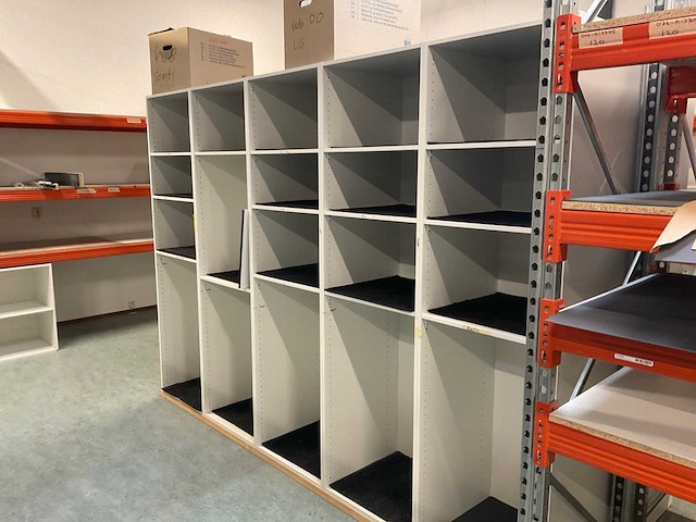 Kvik - kastenwand 300x56x208 cm - afbeelding 5 van  5