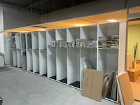 Kvik - kastenwand 720x58x205 cm - afbeelding 1 van  4