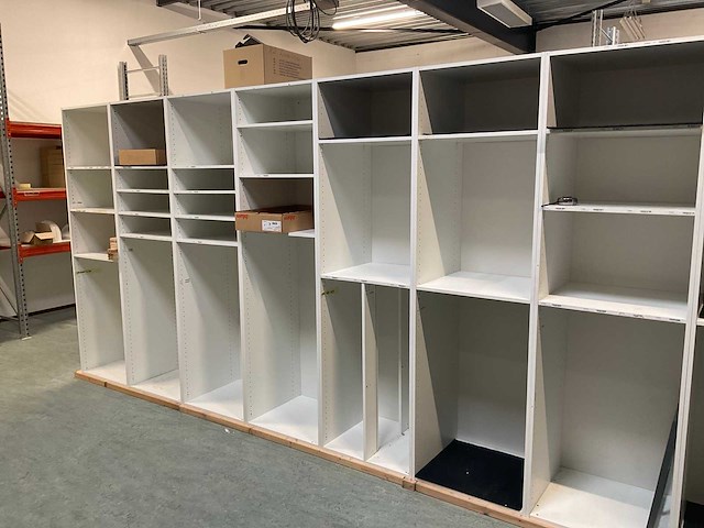 Kvik - kastenwand 780x56x224 cm - afbeelding 4 van  6