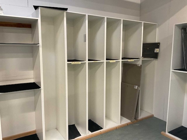 Kvik - kastenwand 780x56x224 cm - afbeelding 4 van  5