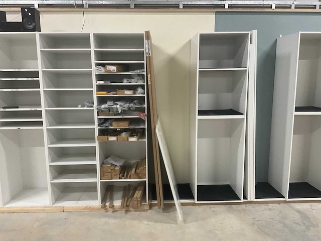 Kvik - kastenwand 790x58x205 cm - afbeelding 3 van  4