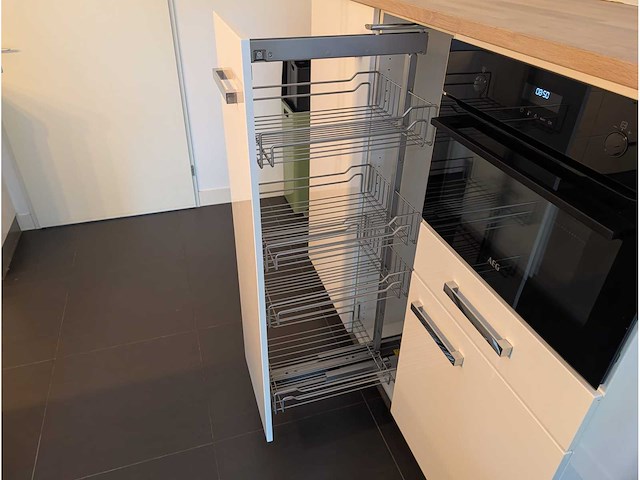 Kvik - keuken met apparatuur - afbeelding 24 van  40