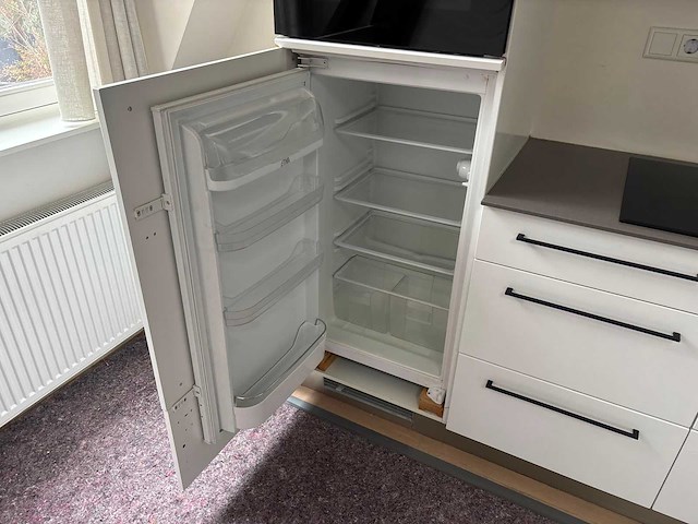 Kvik - keuken met apparatuur - afbeelding 2 van  31