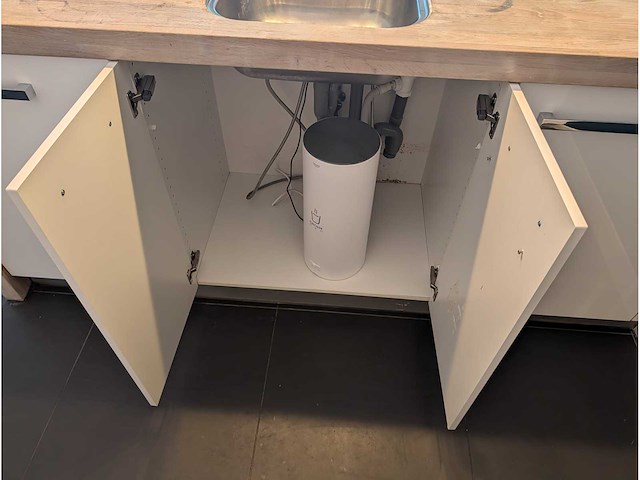 Kvik - keuken met apparatuur - afbeelding 3 van  39