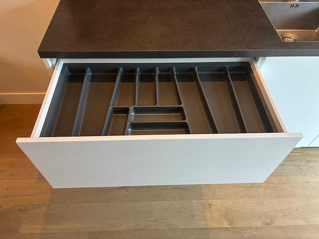 Kvik - keuken met bosch / siemens apparatuur - afbeelding 3 van  8