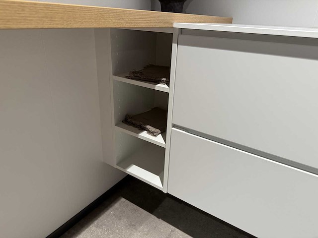 Kvik - mano white - badmeubelset 160,5 x 158 x 68 cm - afbeelding 5 van  9