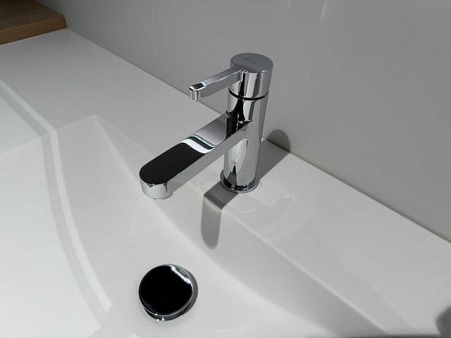 Kvik - mano white - badmeubelset 160,5 x 158 x 68 cm - afbeelding 8 van  9