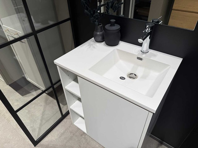 Kvik - milk white - badmeubelset - afbeelding 2 van  4