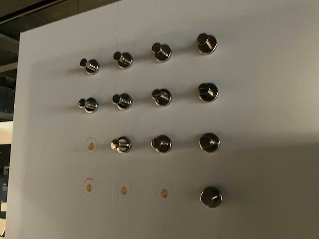 Kvik - partij badkamer accessoires - afbeelding 10 van  12