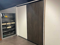 Kvik - schuifdeur - afbeelding 1 van  4