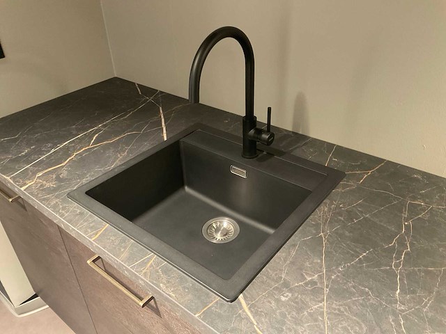 Kvik - showroomkeuken - afbeelding 7 van  29