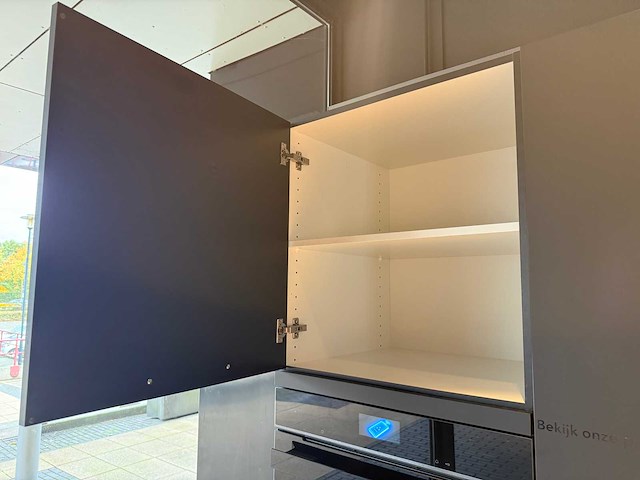 Kvik - showroomkeuken - afbeelding 24 van  26