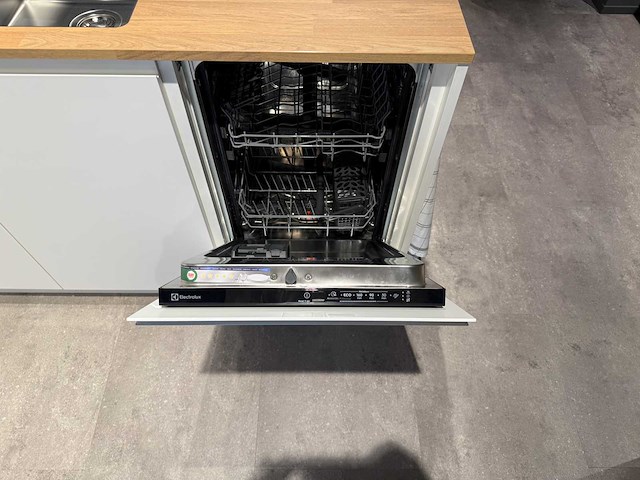 Kvik - showroomkeuken - afbeelding 19 van  27