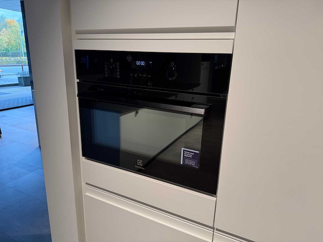 Kvik - showroomkeuken - afbeelding 24 van  27