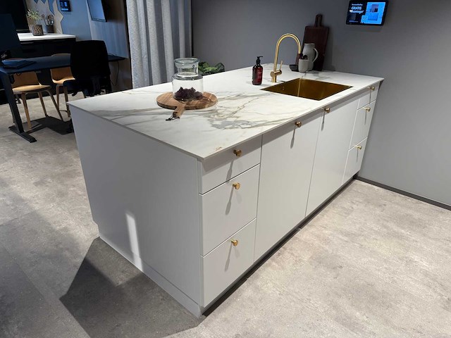 Kvik - showroomkeuken - afbeelding 9 van  28