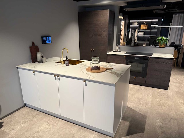 Kvik - showroomkeuken - afbeelding 1 van  28
