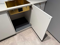 Kvik - showroomkeuken - afbeelding 15 van  28