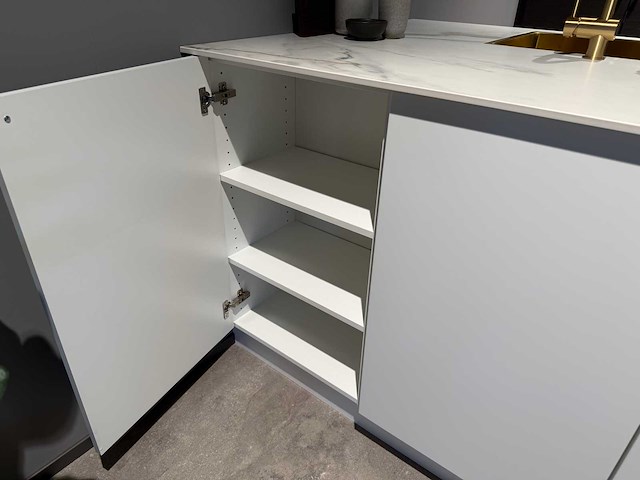 Kvik - showroomkeuken - afbeelding 18 van  28