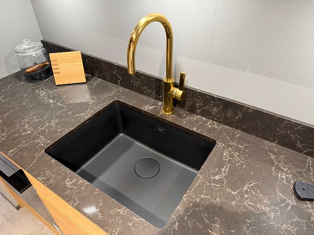 Kvik - showroomkeuken - afbeelding 4 van  23