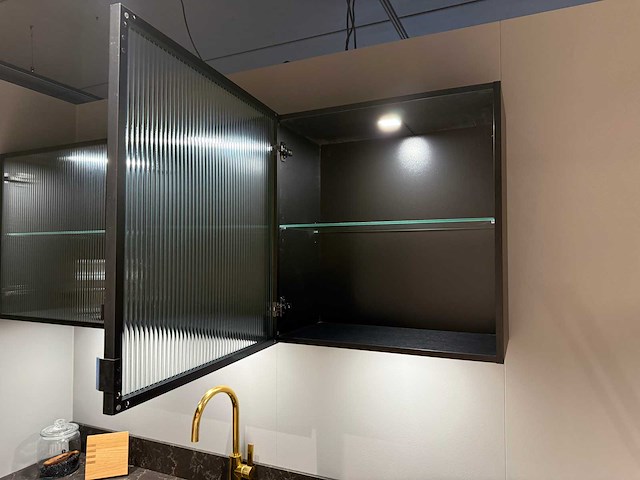 Kvik - showroomkeuken - afbeelding 11 van  23