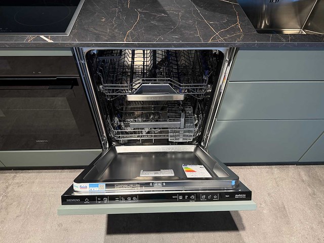 Kvik - showroomkeuken - afbeelding 4 van  21