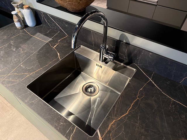 Kvik - showroomkeuken - afbeelding 13 van  21