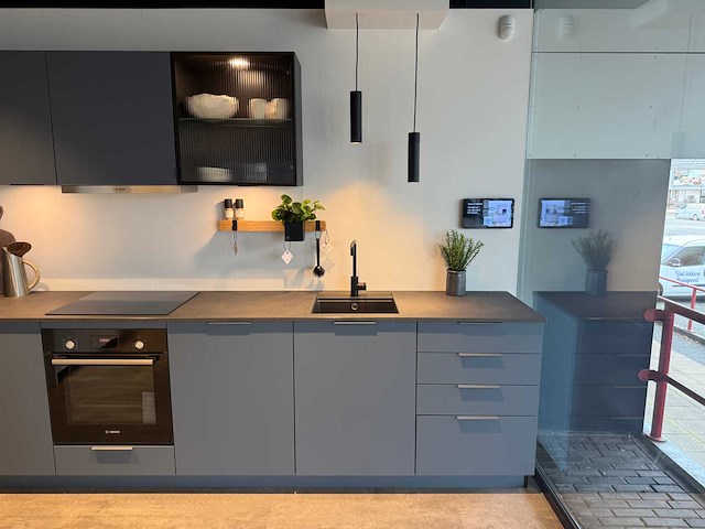 Kvik - showroomkeuken - afbeelding 12 van  24