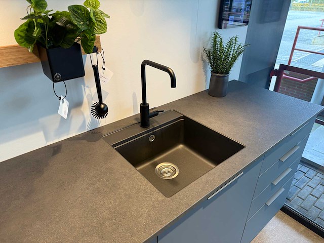 Kvik - showroomkeuken - afbeelding 22 van  24